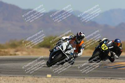 media/Mar-21-2025-CVMA Friday Practice (Fri) [[30cd4fe323]]/4-Racer 3/Session 6 (Turn 15)/